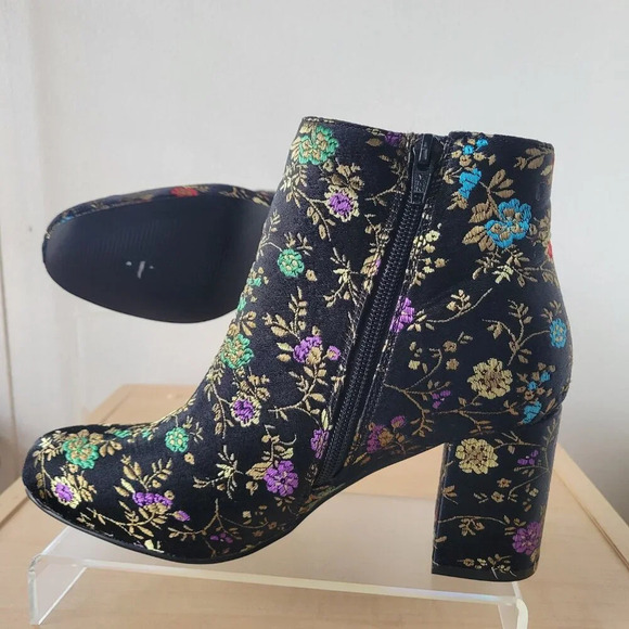 Diba Ankle Floral Satin Sequin Zip-Up Women’s Boots (Size: 6½ Medium) - Picture 13 of 13
